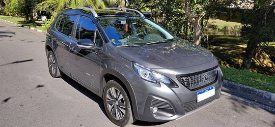 PEUGEOT 2008 1.6 16V THP FLEX GRIFFE 4P AUTOMÁTICO PEUGEOT 2008 1.6 16V THP FLEX GRIFFE 4P AUTOMÁTICO